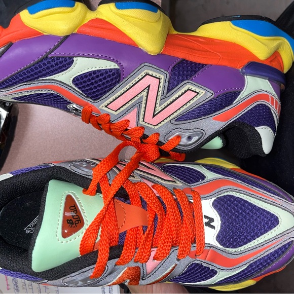New Balance 9060
Prism Purple - Picture 8 of 9